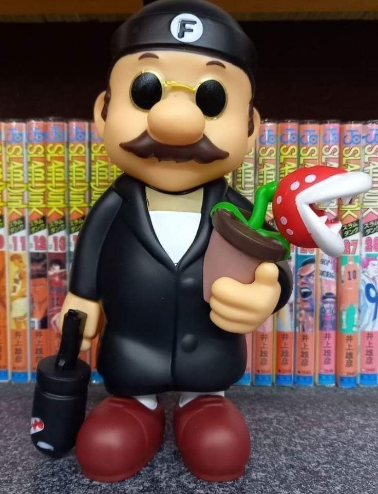 Fools Paradise Mario Statue