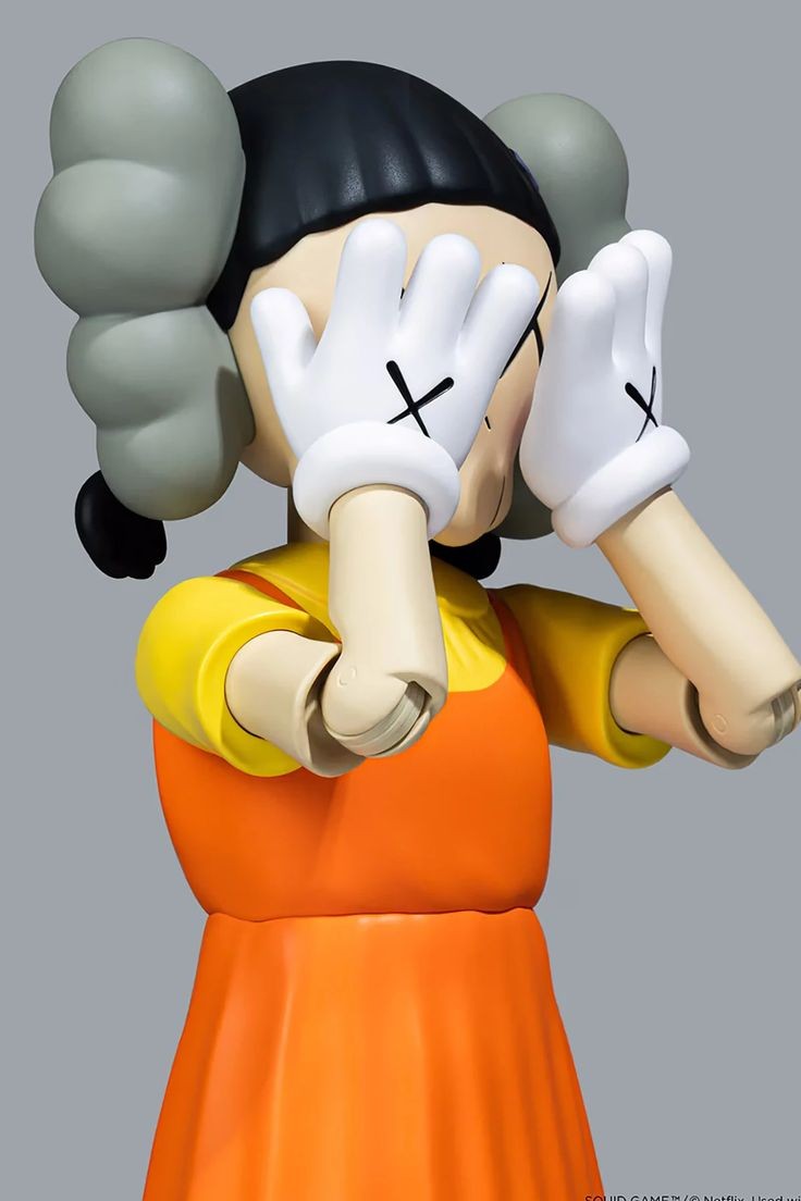 Squid Girl Kaws Statue
